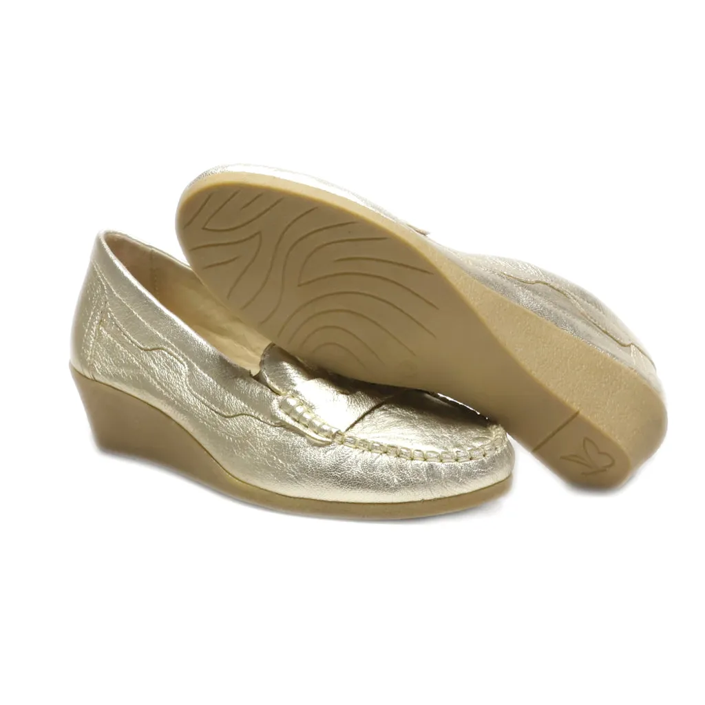 Caprice Loafers Leather Gold Colour For Women