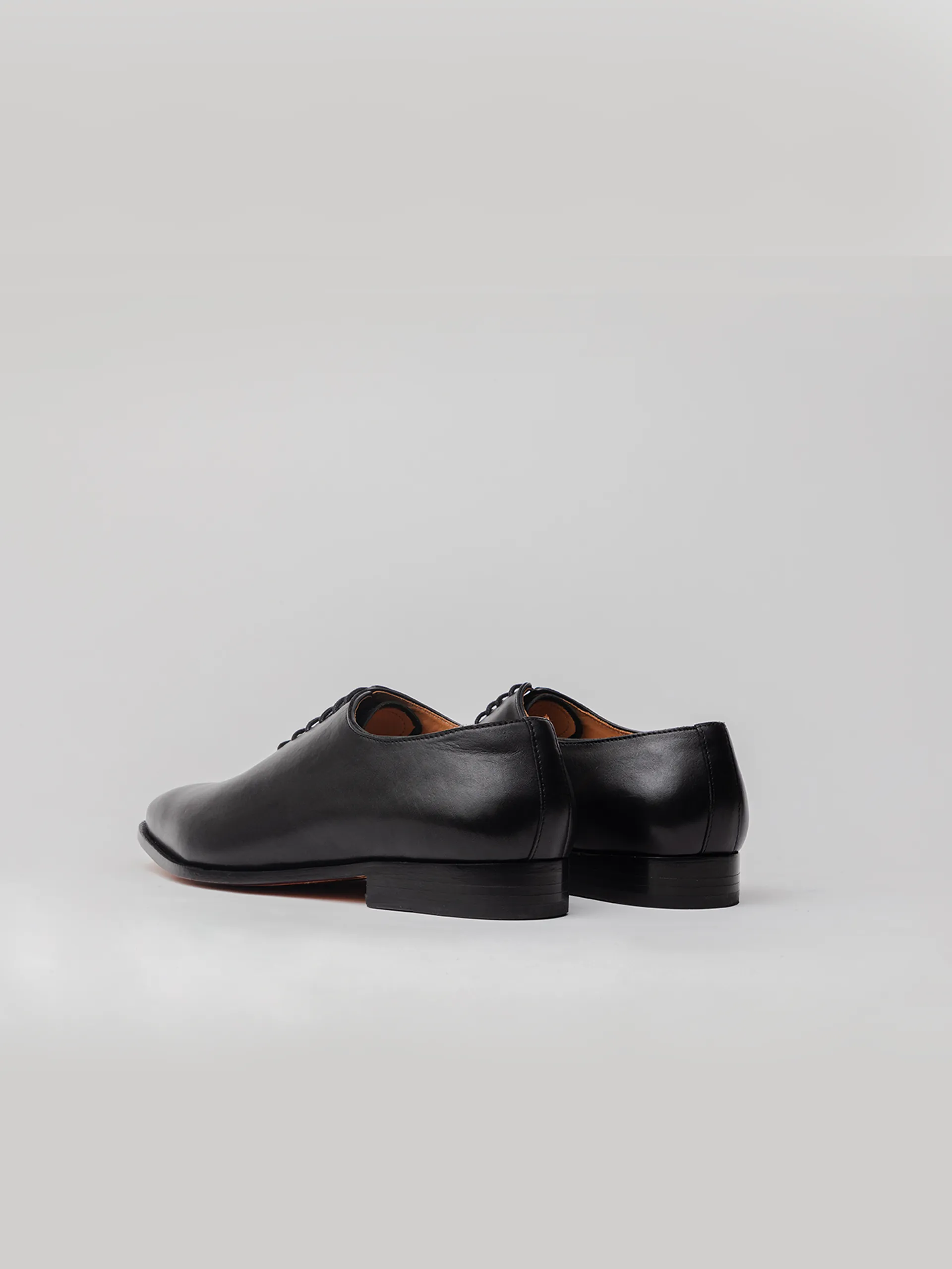 Henry Oxford - Black