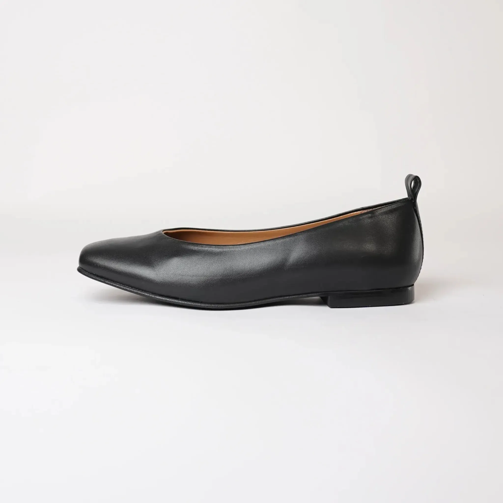 Mirri Black Leather Ballet Flats