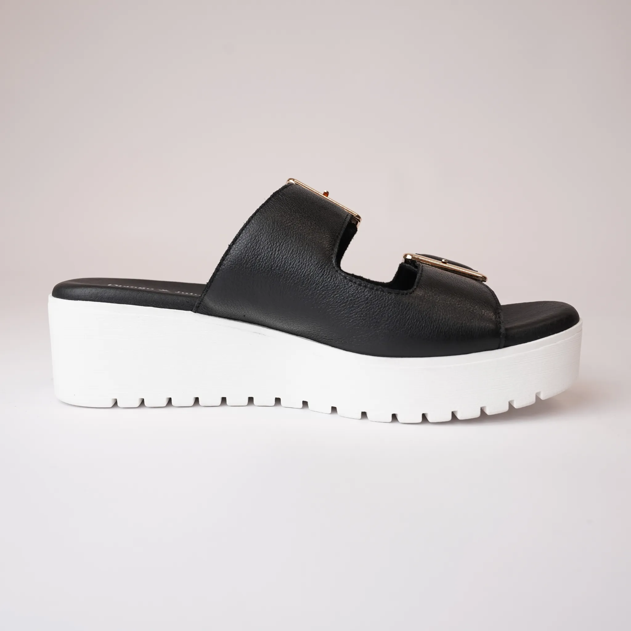 Oaxel Black/ White Sole Leather Slides