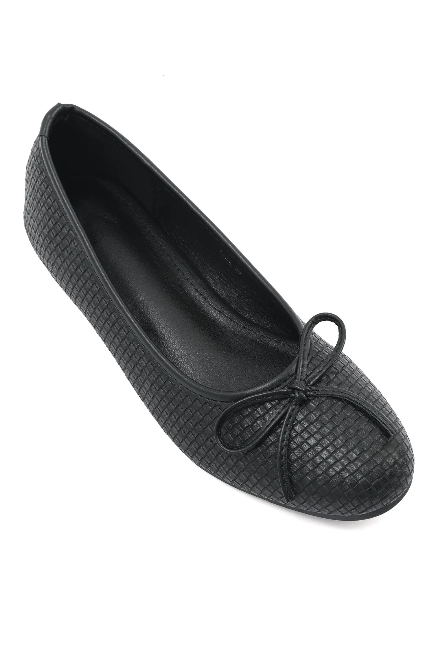 TEXTURED BOX BALLET FLATS-BLACK